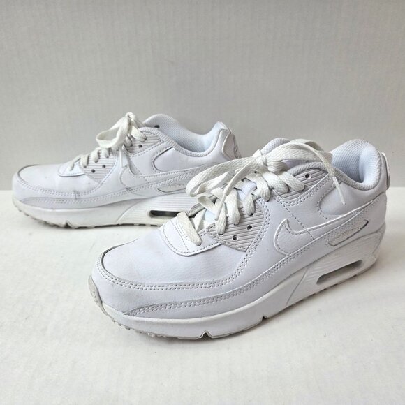 Nike Shoes Youth 6.5 GS Triple White Sneakers CD6864 Womens 8 - Picture 2 of 12